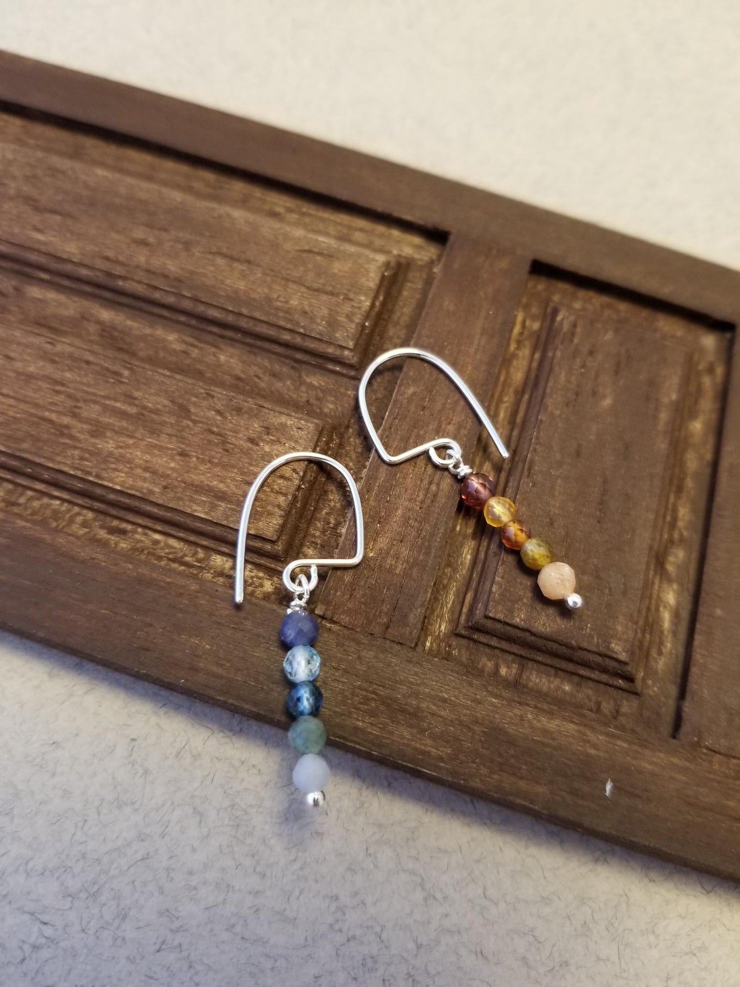 Colour of Film #3: Titanic - Palette Hook Earrings
