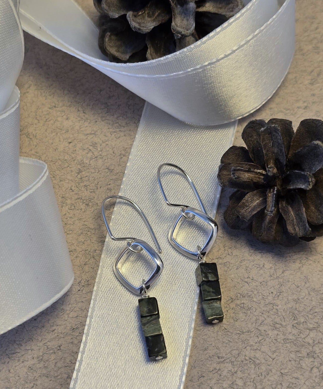 Kambaba Jasper Cushion Link Earrings